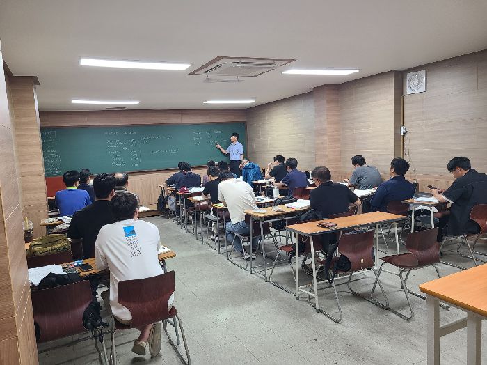 2024년 전기기능사 오전반 수업입니다.